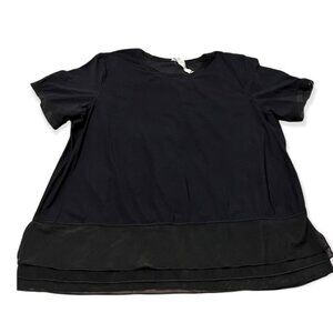 Lululemon tee